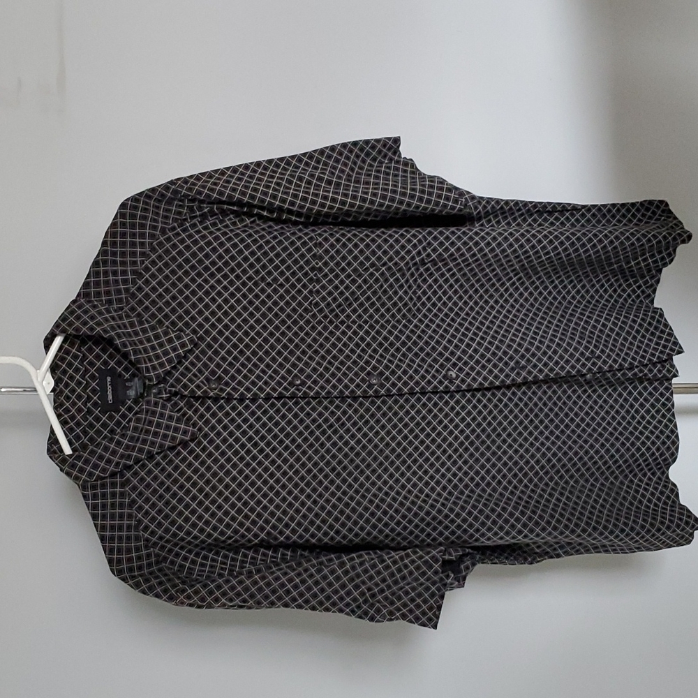 CLAIRBORNE MEN' CASUAL BUTTON COLLARED SHIRT